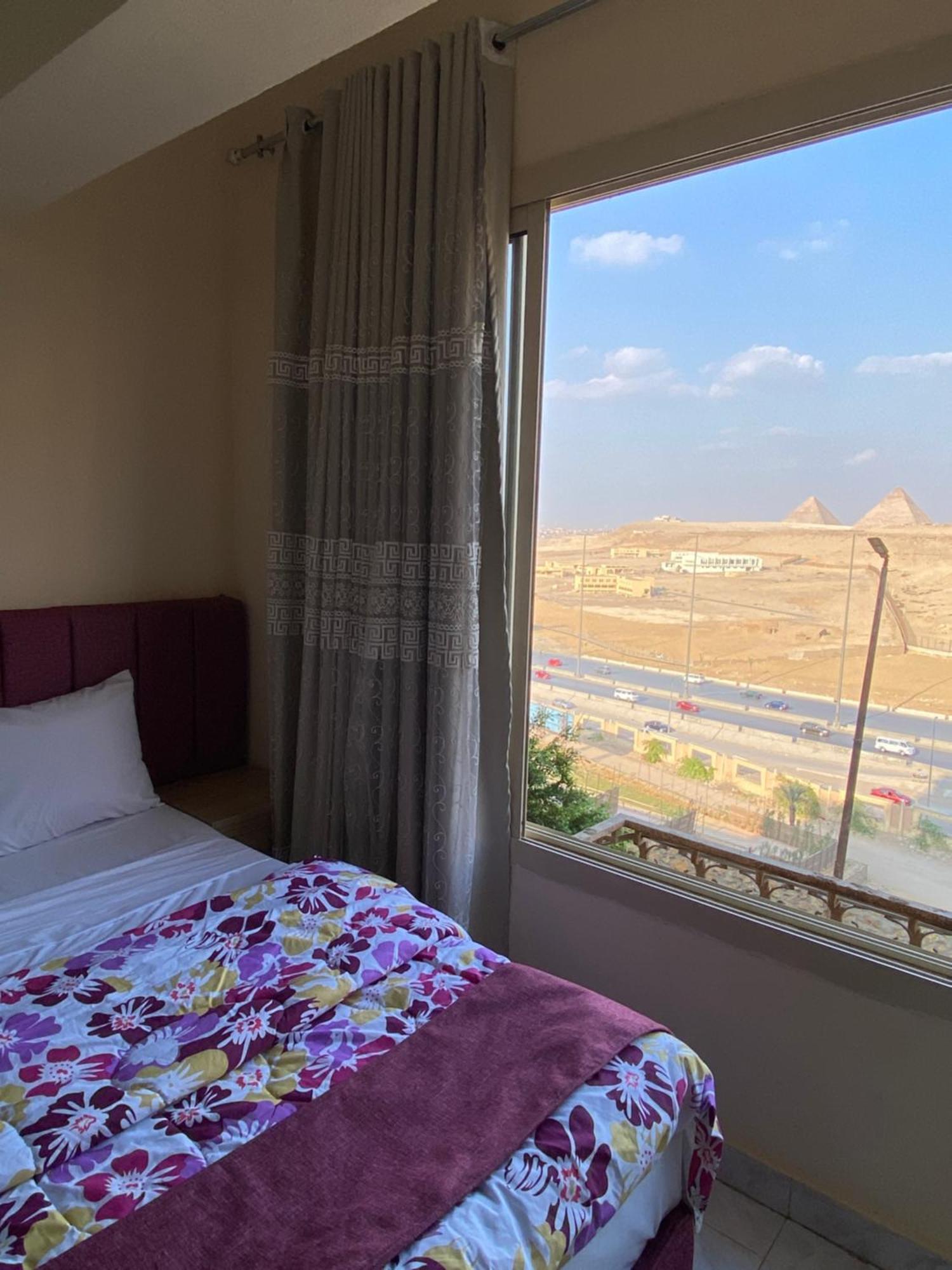 Pyramita Hotel Ghatati Esterno foto